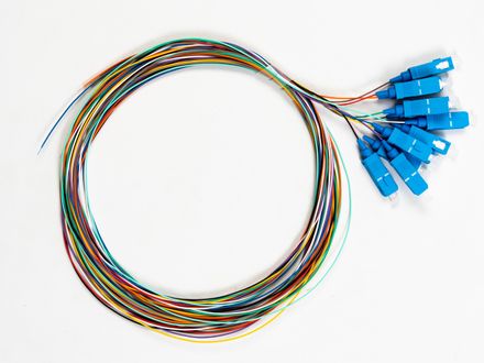 Pigtail 12 kleurenset SM SC/UPC 9/125
