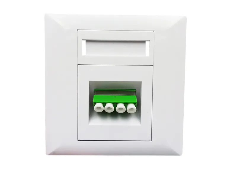Walloutlet 