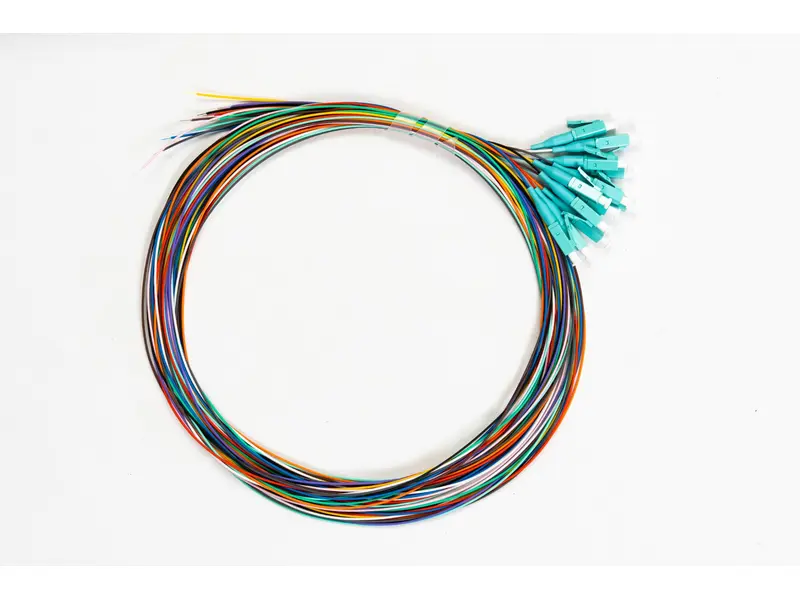 Pigtail 12 kleuren set MM LC/UPC OM3 50/125