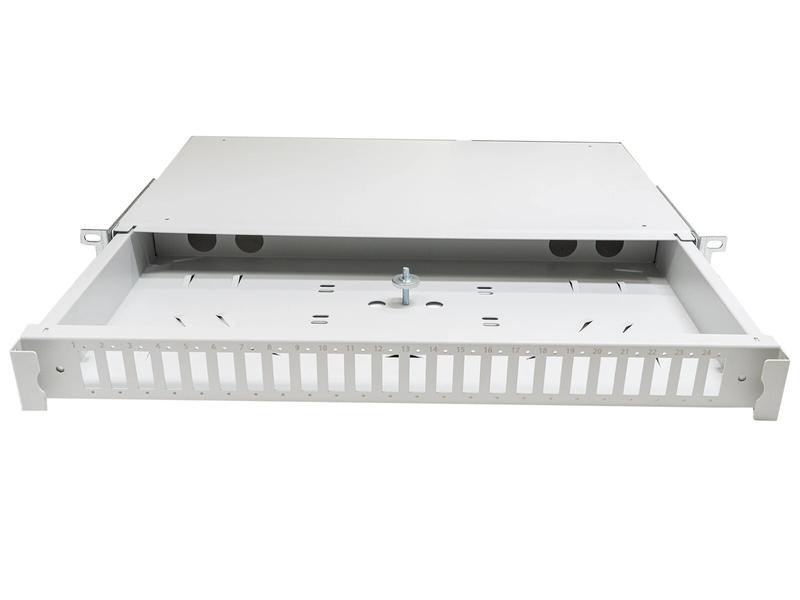 VG Patchpaneel 19'' wit 24V SC Duplex